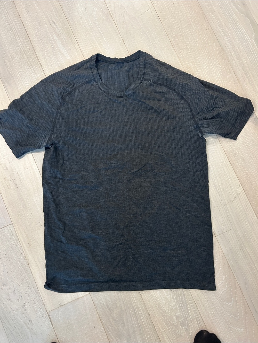 lululemon athletica Men's Short-Sleeve Crew Tee - Charcoal